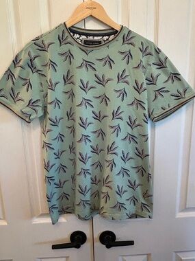 Nickel & Iron Graphic T-Shirt Sage Green 100% Cotton Mens L